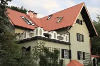 "Summer retreat" in an Art Nouveau villa - "Summer retreat" in an Art Nouveau villa - Villas