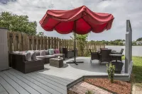 Riverside Tiny Home Retreat 28+ Day Extended Stays Welcome