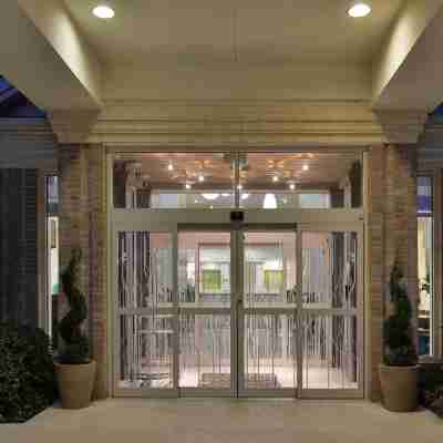 Hilton Garden Inn Dallas/Addison Hotel Exterior