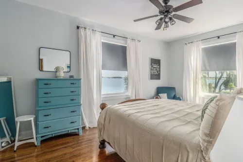 Roe Family Lake House on Lake McLeod - Close to Legoland Hotels in Eagle Lake