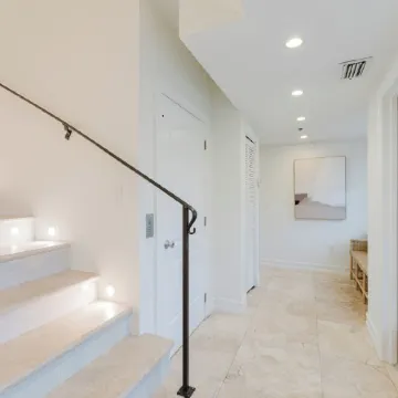 Beachside Luxury Private Townhome w/ Pool, Elevator, Ocean and Marina Views