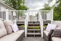 Spacious Saratoga 5BR Hot Tub Retreat