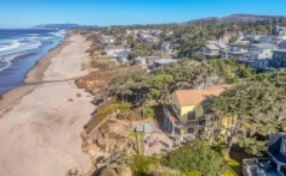 Oceanstream Hotels in Gleneden Beach