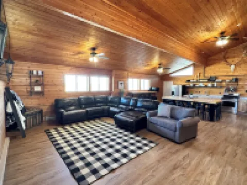 4-bedroom apartment right across from rodeo in cody - or rent the whole lodge!