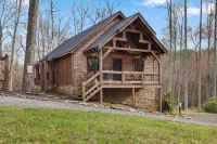 Rustic Cabin Retreat with Cozy Fire Pit - Charming Escape Hotels in Fannin County