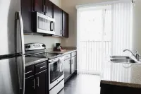 Prime Downtown Stay • Cozy 1Br Apartment Hotels in Montgomery