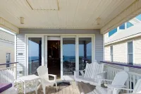 Day Dreamer Hotels in Saint George Island