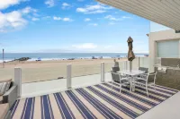 Spectacular Ocean Views and Spacious Decks - Charming Coastal Haven