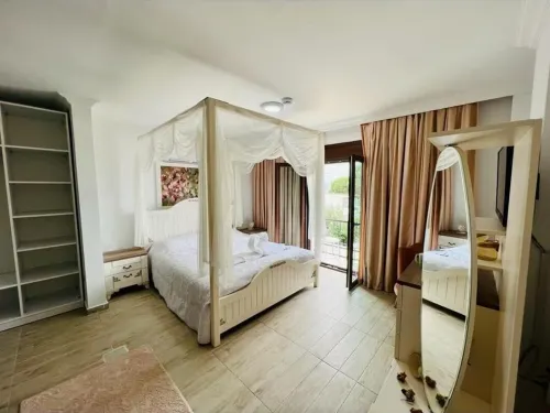 Ellawilla Suit House
