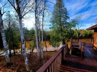 Outdoor Adventure Retreat and River Access - Charming Escape Hotel a St. Ignace Township