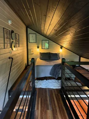Turtle Hatch-Hillside Cottage Hotels in Wolfe County