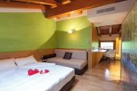 Elliot Osteria e Dormire in Collina Hotels in Buttrio