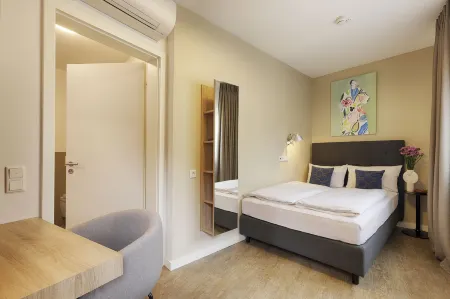 Hotel Zur Stadt Mainz in Würzburger Innenstadt Отели рядом с достопримечательностью «Würzburg University of Music»