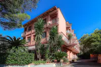 Hotel Esperia - 3 estrellas