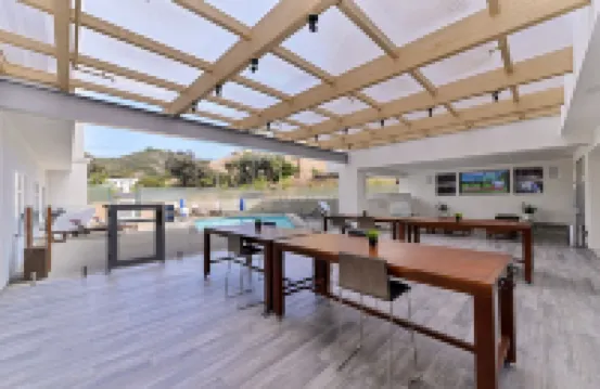 Holiday Inn Express & Suites SAN DIEGO - MISSION VALLEY by IHG