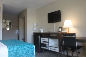 Howard Johnson by Wyndham Kingston