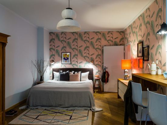 Brilliant Apartments