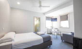 The George Hotel Bathurst