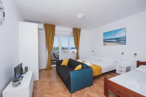 Apartments by the Sea Semy Hotels in Novalja