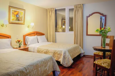 Hotel Manhattan Inn Airport Hotels near Jorge Chavez International Airport
