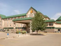 Super 8 by Wyndham Calgary Shawnessy Area Hotels near Seton