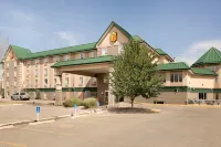 Super 8 by Wyndham Calgary Shawnessy Area Hotels in Calgary