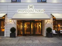 مونبيجو هوتل بيرلين Hotels near المعرض الوطني القديم
