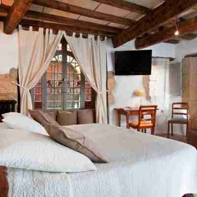 Hostellerie le Castellas Les Collectionneurs Rooms