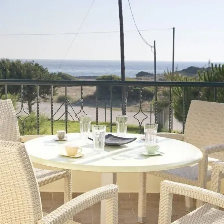 Romanos Beach Villas