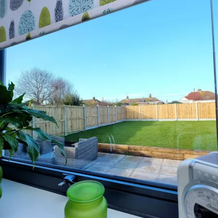 Beach Retreat with Parking Near the Sea