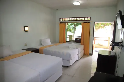 Pandu Lakeside Hotel Parapat Hotels in Parapat