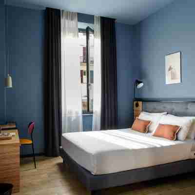 The Poet Hotel Rooms