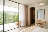 Kamala Plantation View Villa 10 Bedrooms with a Private Infinity Pool and Billiard