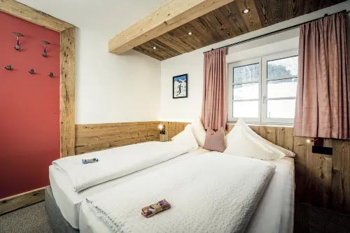 Pension der Steinbock - 2 estrellas