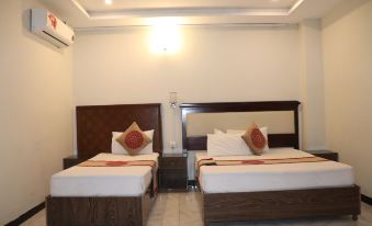 Manat Hotel