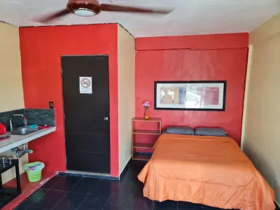 Super Cheap Loft Style Apartment in Merida Wifi Smartv Các khách sạn ở 
