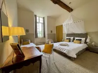 Manoir de la Bégaudière Hotels in Epiniac
