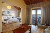 Los Cauquenes Resort + Spa + Experiences Các khách sạn gần Comercial del Sur SRL