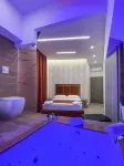Twin Towers Naples Luxury