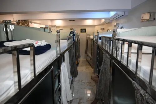 Sagar Dormitory Andheri - Nearest to Andheri Railway Station West