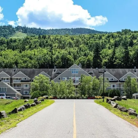 Grand Summit Hotel at Attitash