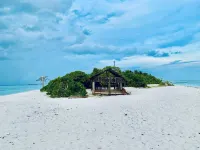 Oasis Village Fenfushi, Maldives Hotels in Huruelhi