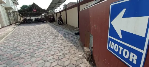 Wisma Anton Soedjarwo Near Hotel Photos