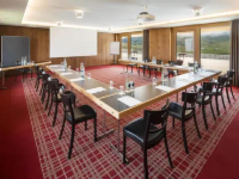 Frutt Mountain Resort Managed by Kempinski ケルンスのホテル