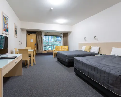 Mayfair Plaza Motel and Apartments Hotels in Sandy Bay