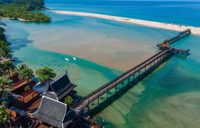 The Hotspring Beach Resort & Spa