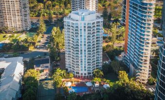 The Crest Apartments