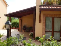 Angelucci Agriturismo Con Camere e Agri Camping - Farmhouses
