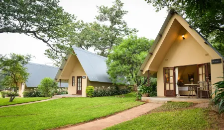 Ursula's Homestead Отели в г. Хуэндж