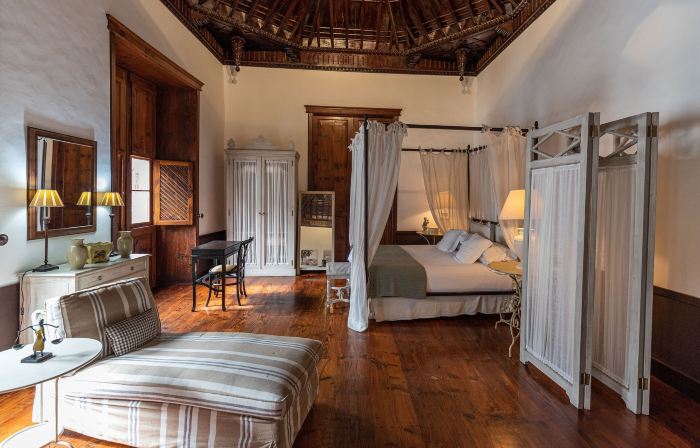 Isla Baja Suites